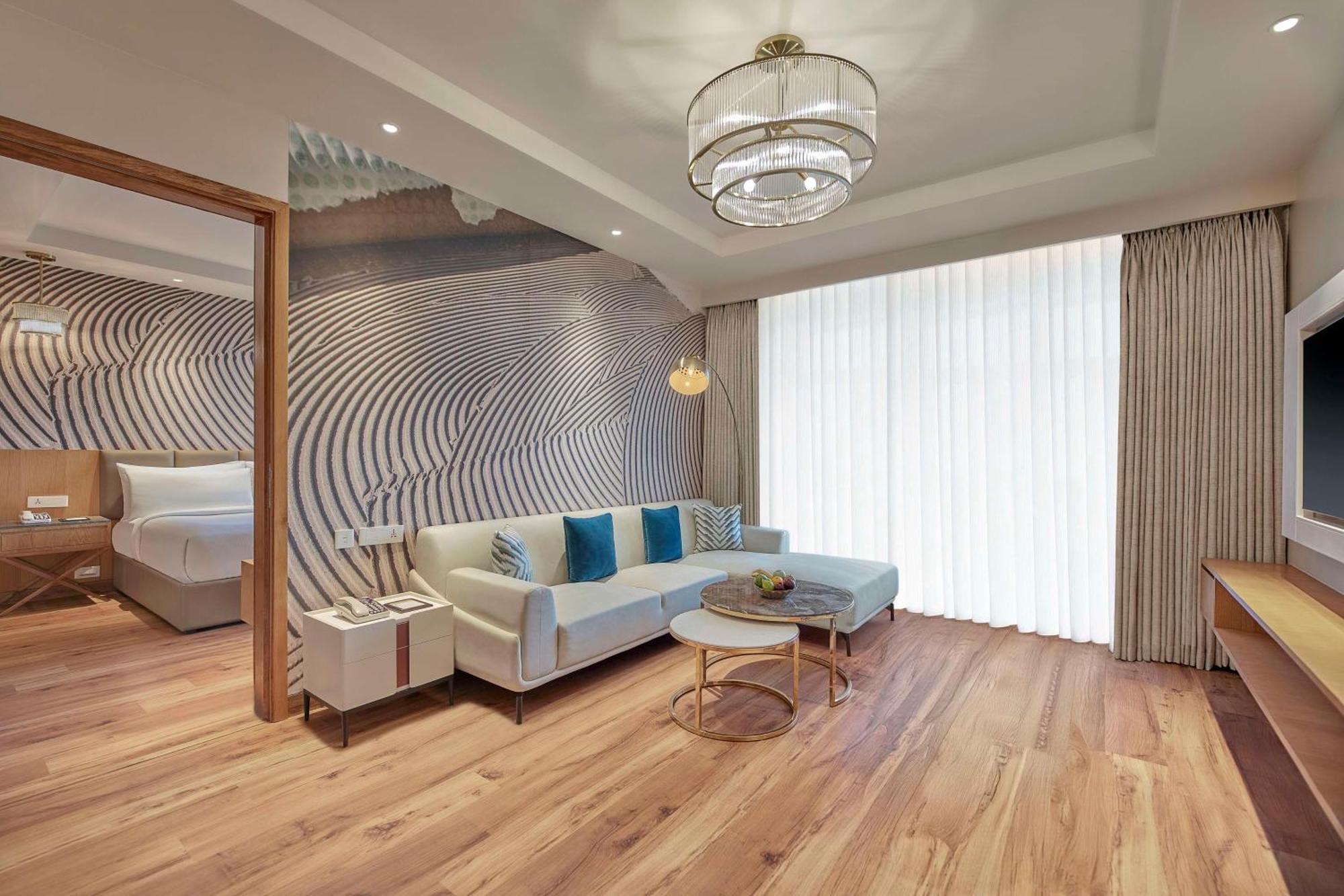 Doubletree By Hilton Váránaszi Kültér fotó