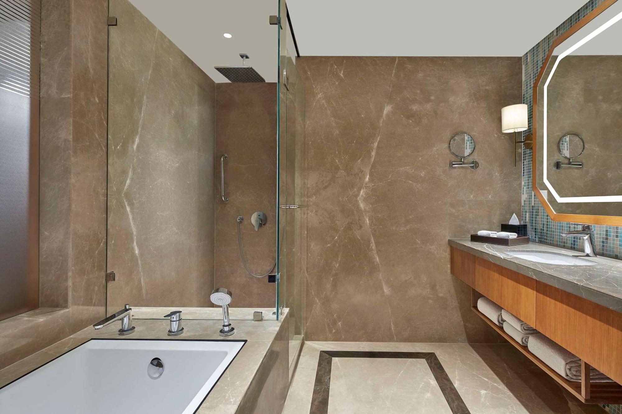 Doubletree By Hilton Váránaszi Kültér fotó